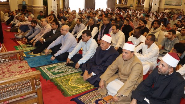 التشدد منبوذ.. والرشوة داء عضال