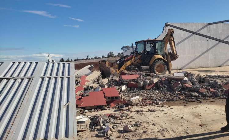 سلطات النواصر تشدد الرقابة على البناء العشوائي وتستعد لهدم 150 مستودعا ببوسكورة