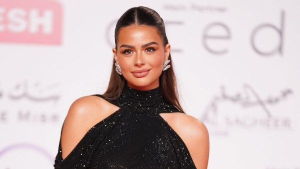 بفستان أسود ..هنادي مهنا تخطف الأنظار عبر إنستجرام