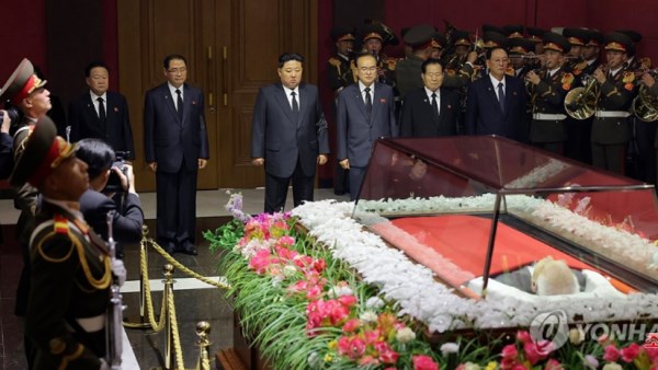 كيم جونج أون يودعه.. وفاة رئيس البرلمان السابق في كوريا الشمالية