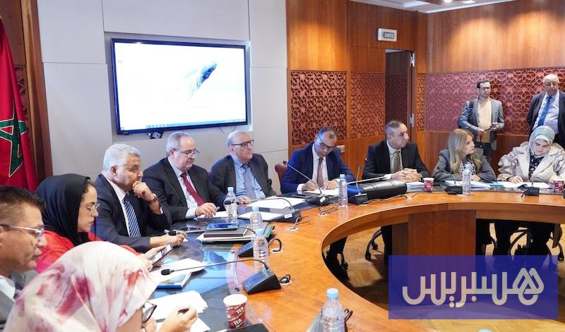 توحيد رسوم “التوقيت الميسّر”… والقانون الجديد يمنع “تغوّل” الوزير