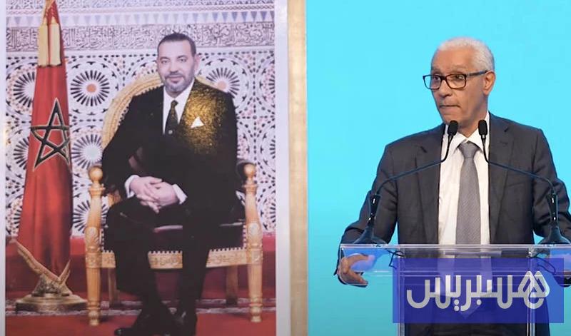 العلمي يهاجم “العقول المتحجرة” .. ويرفض توزيع صكوك الغفران السياسية