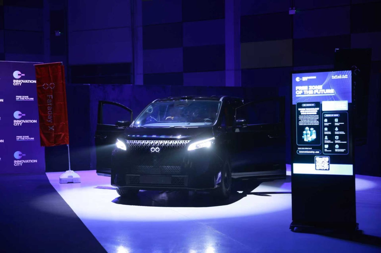 فاراداي فيوتشر وفاراداي إكس تشاركان في قمة رأس الخيمة للاستثمار والأعمال لتعزيز استراتيجية التنقّل الذكي (EAI) في الشرق الأوسط