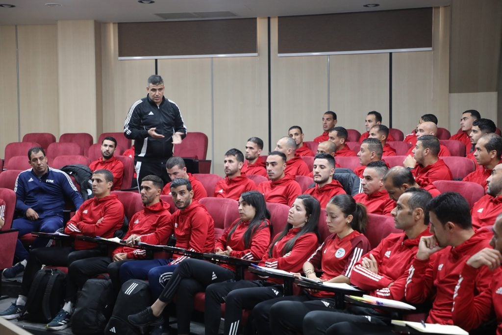 المديرية الوطنية للتحكيم تنظم يوما تقييميا لأداء حكام النخبة