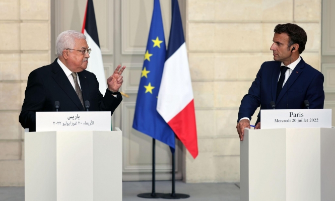 ماكرون يستضيف الرئيس عباس غدا الثلاثاء