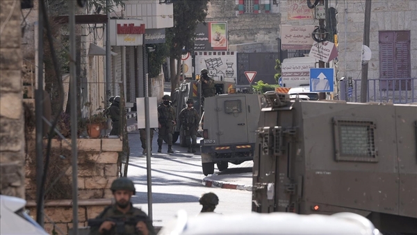 الجيش الإسرائيلي ينسحب من “بيت أمّر” بعد عملية عسكرية