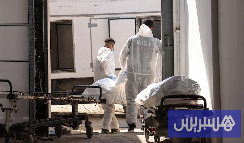 مستشفى ناصر بغزة يتسلم 15 جثمانًا