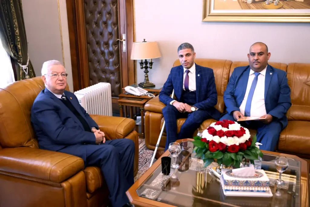 ناصري يستقبل وفدًا من الاتحاد الوطني لذوي الهمم لمناقشة تعزيز حقوقهم وآليات دعمهم