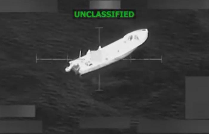 بريطانيا تعلق التعاون الاستخباراتي مع أمريكا بشأن “ضربات الكاريبي”