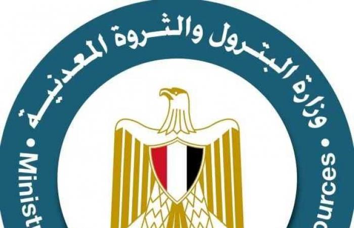 البترول تحقق في واقعة سقوط برج أحد أجهزة الحفر.. وخروج اثنين من المصابين الثلاثة