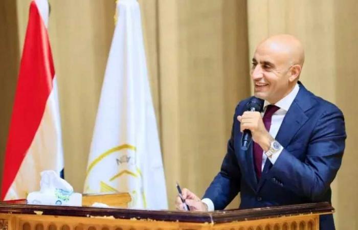 التعليم تكشف موعد امتحانات أبناؤنا في الخارج 2026