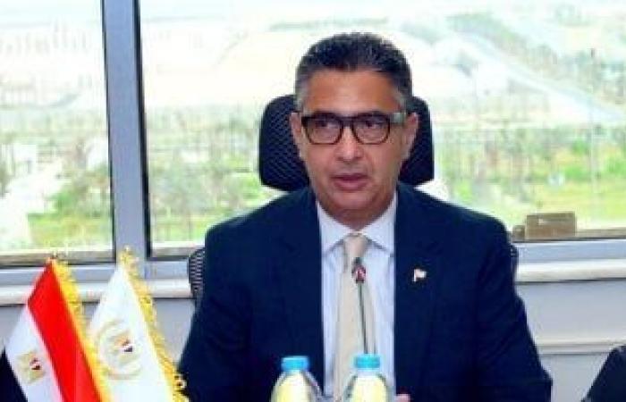 وزارة التموين تطرح عبوة زيت خليط 700 ملى بالمجمعات الاستهلاكية