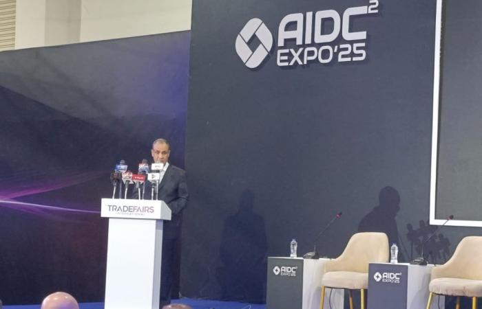 وزير الخارجية يفتتح النسخة الثانية لمعرض ومؤتمر الذكاء الاصطناعي ومراكز البيانات والحوسبة السحابية AIDC 2025