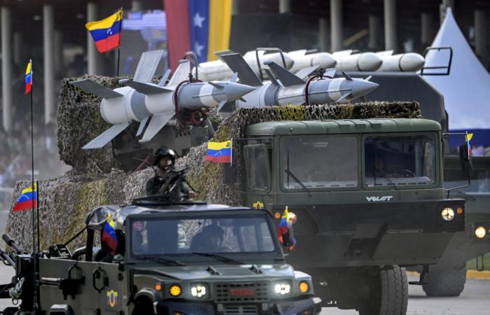 تحليل لـCNN.. هل تشهد فنزويلا تكرارا للأحداث التي سبقت حرب العراق؟