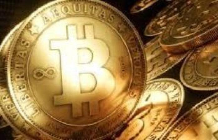 البتكوين ينهار.. العملة الرقمية تهبط لأدنى مستوى منذ 7 أشهر