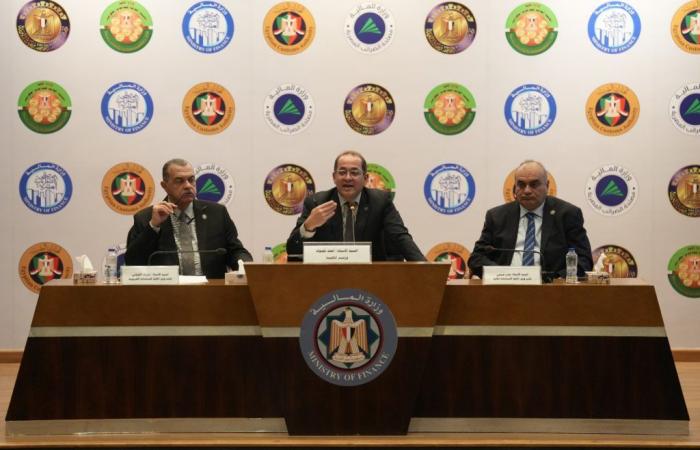 أولوية قصوى خلال المرحلة المقبلة لتعزيز الاستثمار في العنصر البشرى