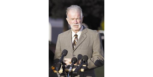 القس جونز يطالب بسيارة وعد بها لقاء عدم حرق المصحف