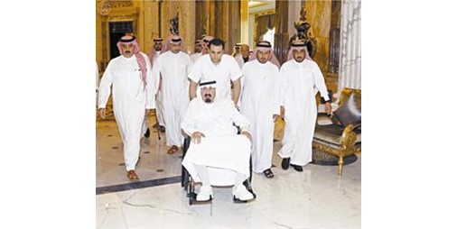 خادم الحرمين الشريفين غادر المستشفى بعد إجراء المزيد من الفحوصات الطبية