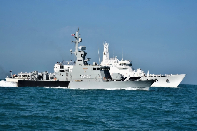 «القوة البحرية» تنفذ تمريناً بحرياً مشتركاً مع «SHARTHAK» الهندية