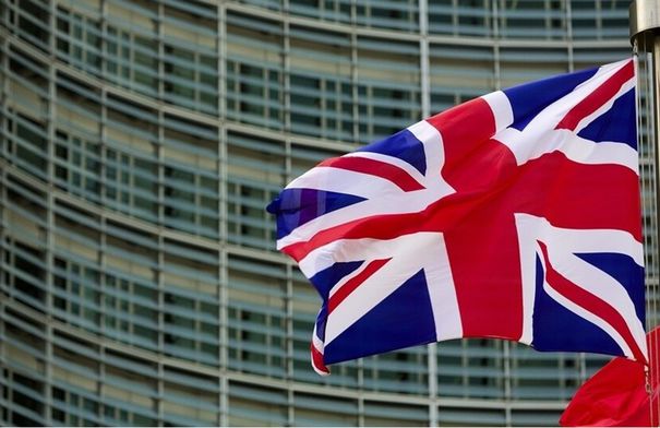 رئيس الأركان البريطاني يدعو للاستعداد للحرب…