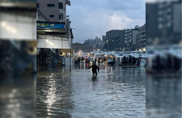 الأمطار الغزيرة تغرق خيام النازحين وتُصيب عدداً منهم في…