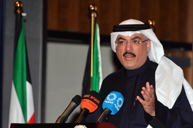 الطبطبائي يعتمد بطاقات الوصف الوظيفي لهيكل «التربية»