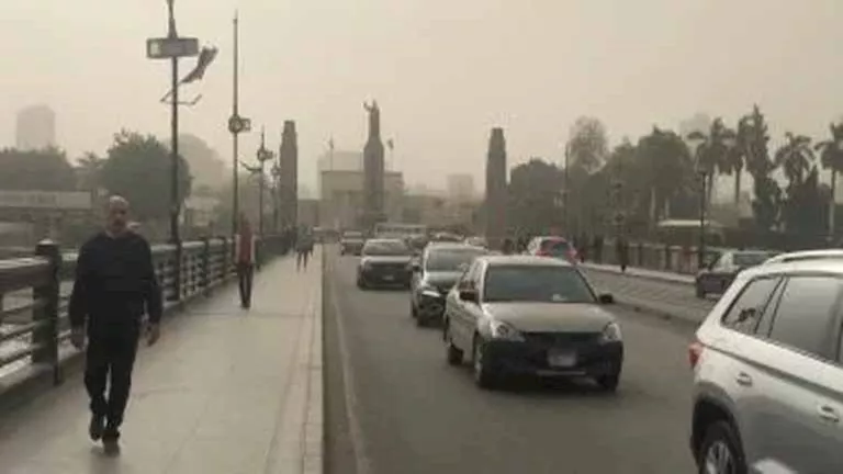 “متخففوش ملابس تاني” الأرصاد تحذر: برودة وأمطار مستمرة حتى الأربعاء