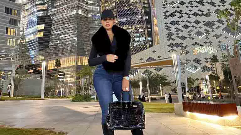 أحدث جلسة تصوير جريئة لـ جورجينا تخطف بها الأنظار على السوشيال ميديا