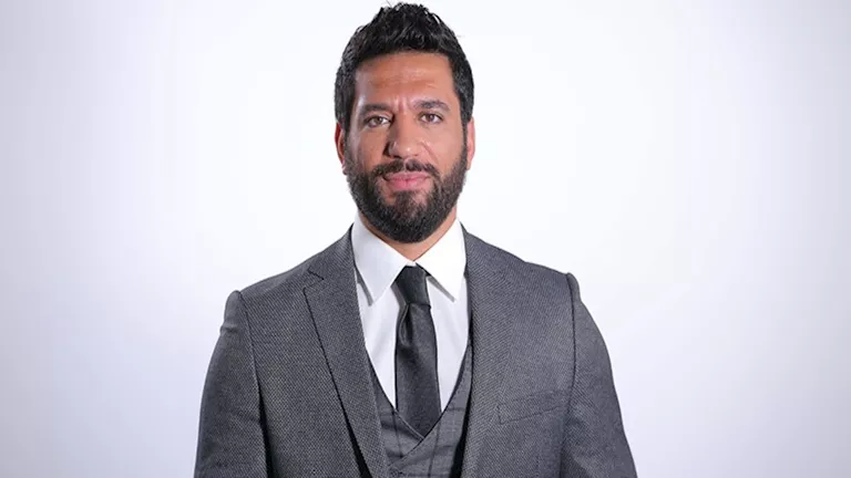 حسن الرداد يلتقي نجمة أفلام هوليوود أولجا في مهرجان البحر الأحمر