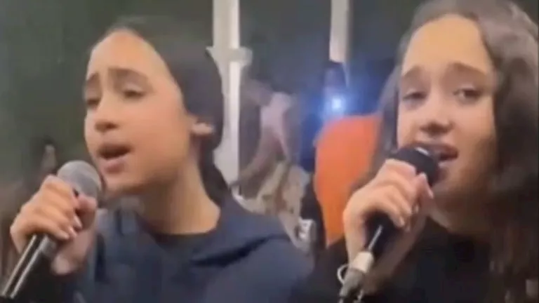 تاليا تامر حسني وكنده كريم عبدالعزيز تغنيان في أحدث ظهور لهما (فيديو)