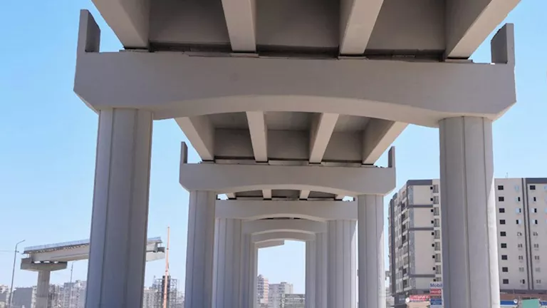 “إعلام الوزراء” يكشف حقيقة وجود عيوب هندسية بكوبري “45 الدولي” بالإسكن