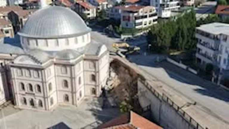 سيدة تحذر من شئ غريب وغير متوقع