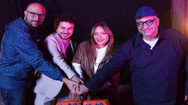 أول تعليق من ليلى علوي بعد انتهاء تصوير”ابن مين فيهم؟”