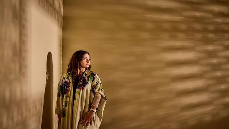 جلسة تصوير لصنّاع فيلم “هجرة” بمهرجان البحر الأحمر السينمائي