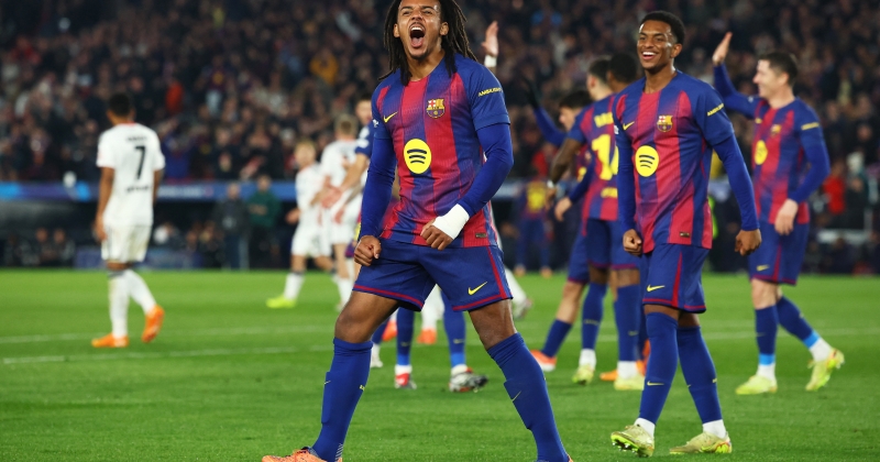 برشلونة ينجو من فرانكفورت.. وليفربول يصعق إنتر ميلان