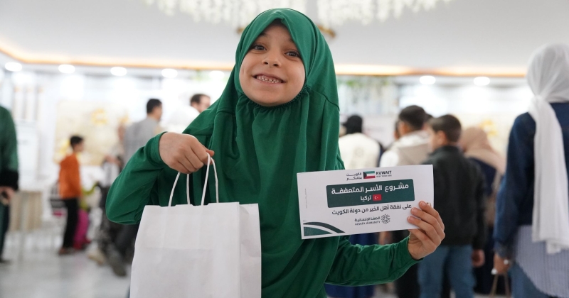 الصفا الإنسانية تختتم رحلتها الخيرية الـ22 إلى الحدود التركية السورية