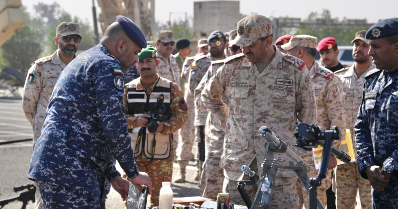 رئيس الأركان: تطوير القدرات القتالية.. واليقظة والاستعداد