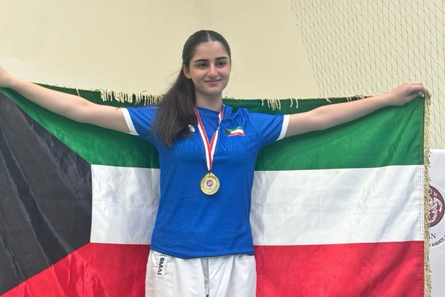 حنين السلطان تهدي الكويت ذهبية الكاراتيه في بطولة عمان المفتوحة