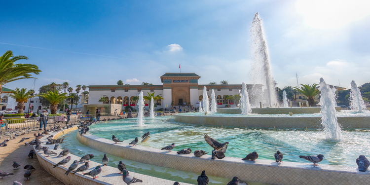 ضخ المياه الجوفية في قنوات الصرف الصحي يستنفر سلطات البيضاء.. وانتقادات للشركة الجهوية