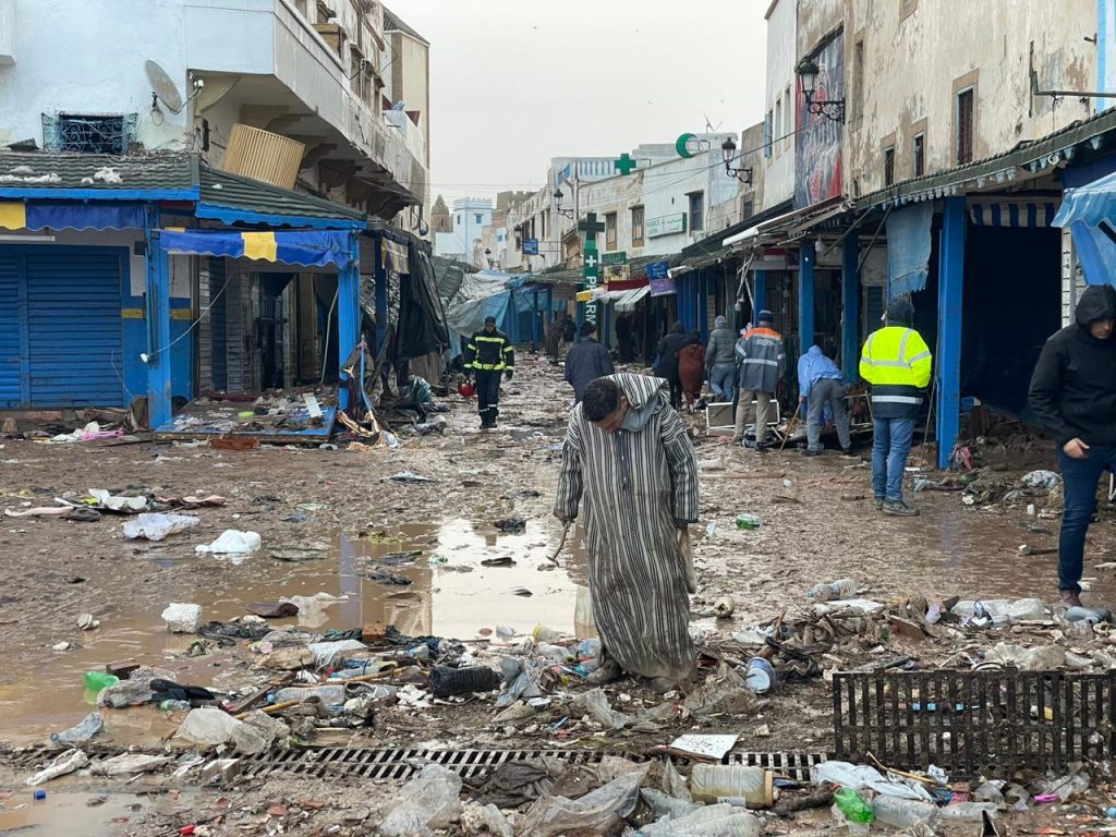 فنانات أسفي تنددن بالإهمال والتهميش بعد الفيضانات وتطالبن بالمساءلة والمحاسبة