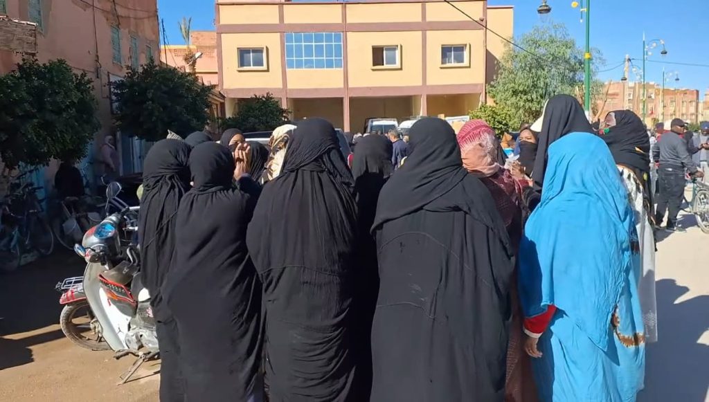 فيضانات مدمّرة بإقليم الرشيدية تفجر اتهامات بـ”استغلال غير قانوني” لمجاري المياه