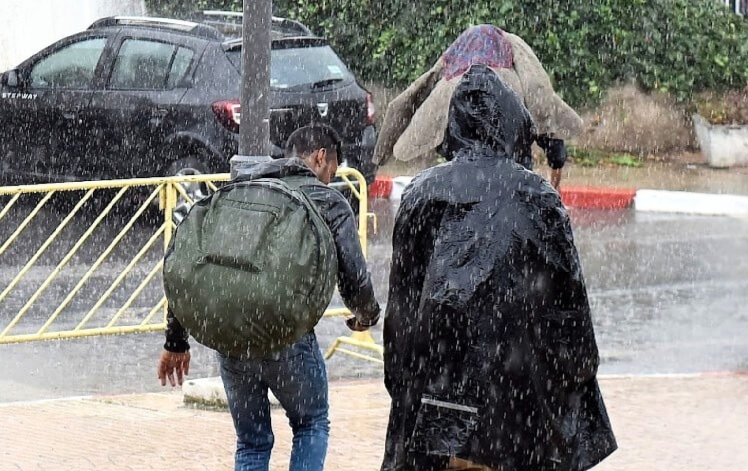 وزارة التعليم تقرر استمرار تعليق الدراسة بـ6 أقاليم في الشمال وسط مخاوف من فيضانات جديدة