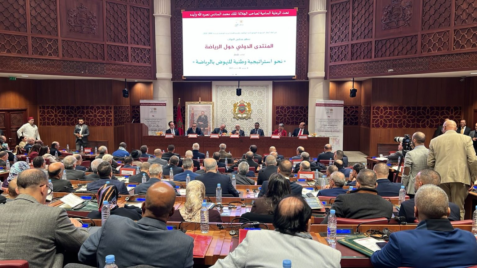 مسؤولون وبرلمانيون: اختلالات هيكلية تعيق تطور الرياضة الوطنية رغم إنجازات كرة القدم