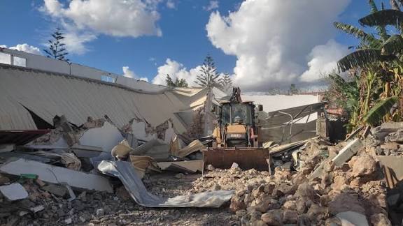 مديونة تشن حملة لهدم مستودعات عشوائية وتفتح ملف استغلال النفوذ في التعمير