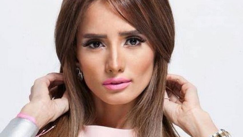 الفنانة المصرية زينة: «مشفتش رجالة في حياتي وبقيت أقرف منهم»