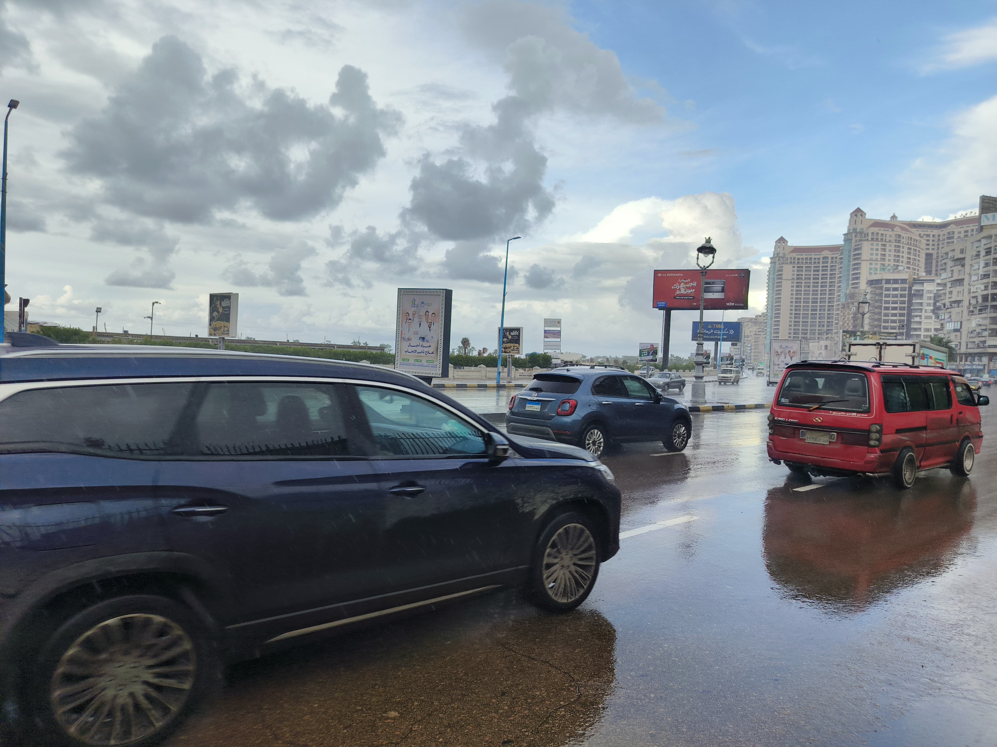 الامطار فى شوارع الاسكندرية الامطار فى شوارع الاسكندرية