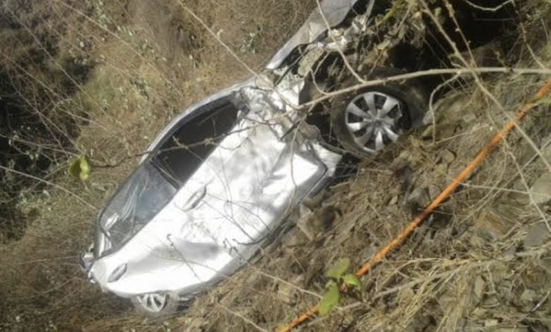 تيزي وزو.. وفاة شخص في انحراف سيارة وسقوطها في منحدر