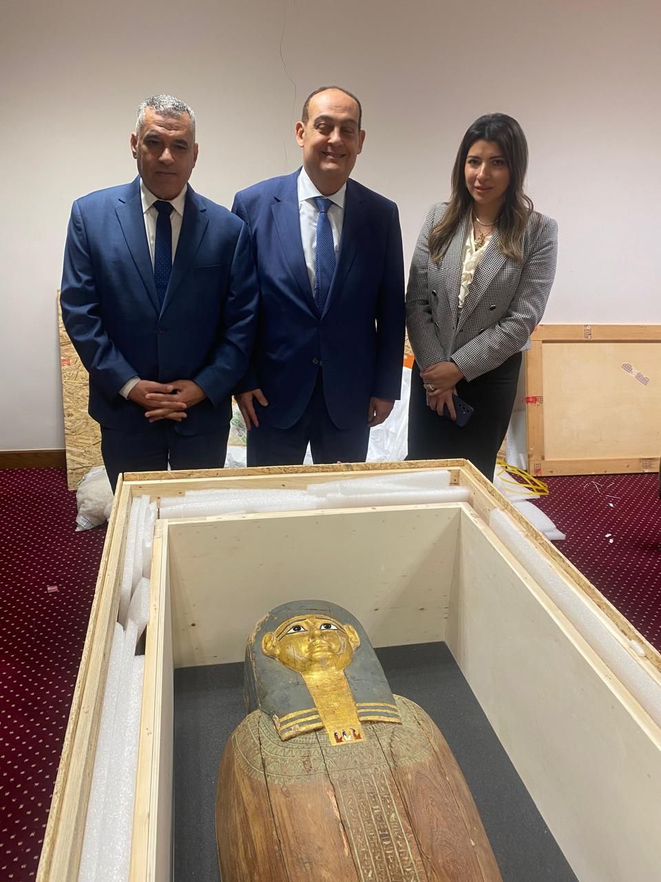 e5022699-9814-4618-b463-35b376ee843a e5022699-9814-4618-b463-35b376ee843a