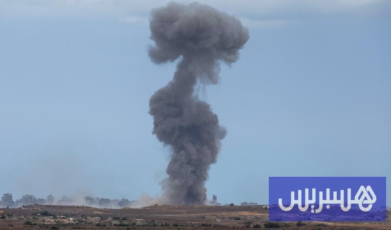 غارة إسرائيلية تخلف قتلى بقطاع غزة