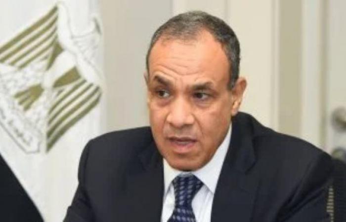 وزير الخارجية يبحث هاتفيا مع نظيره الإيرانى تطورات الملف النووى الإيرانى